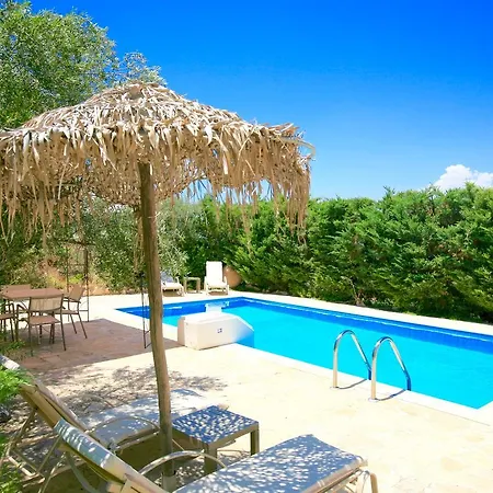 Myrsini Villa *